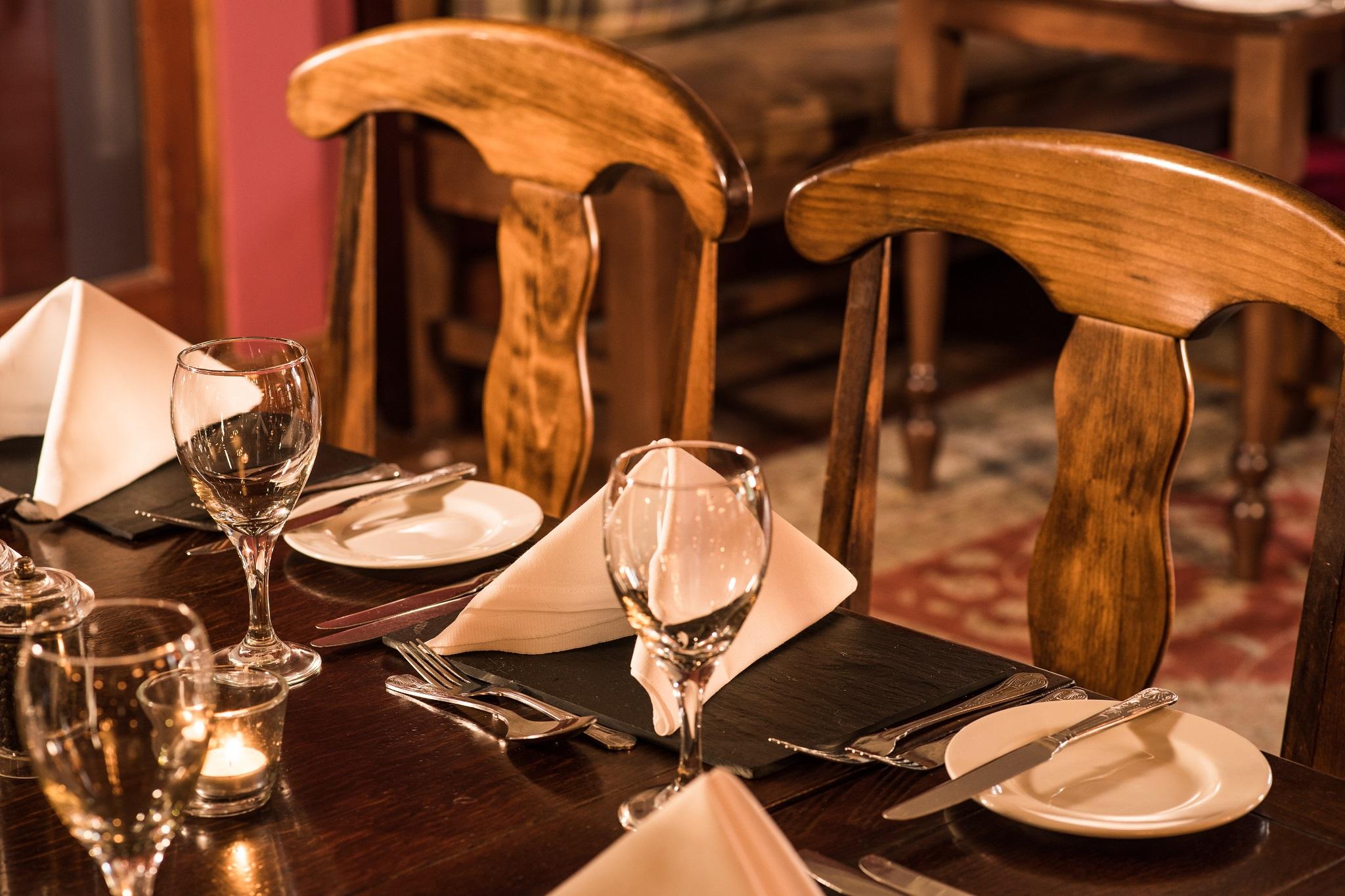 Balmoral Arms Hotel Ballater Bagian luar foto